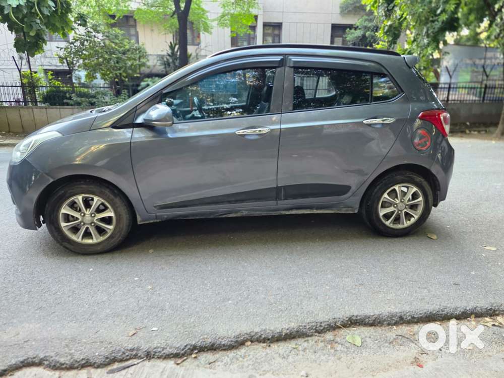 Hyundai Grand I10 Asta Option, 2017, Petrol