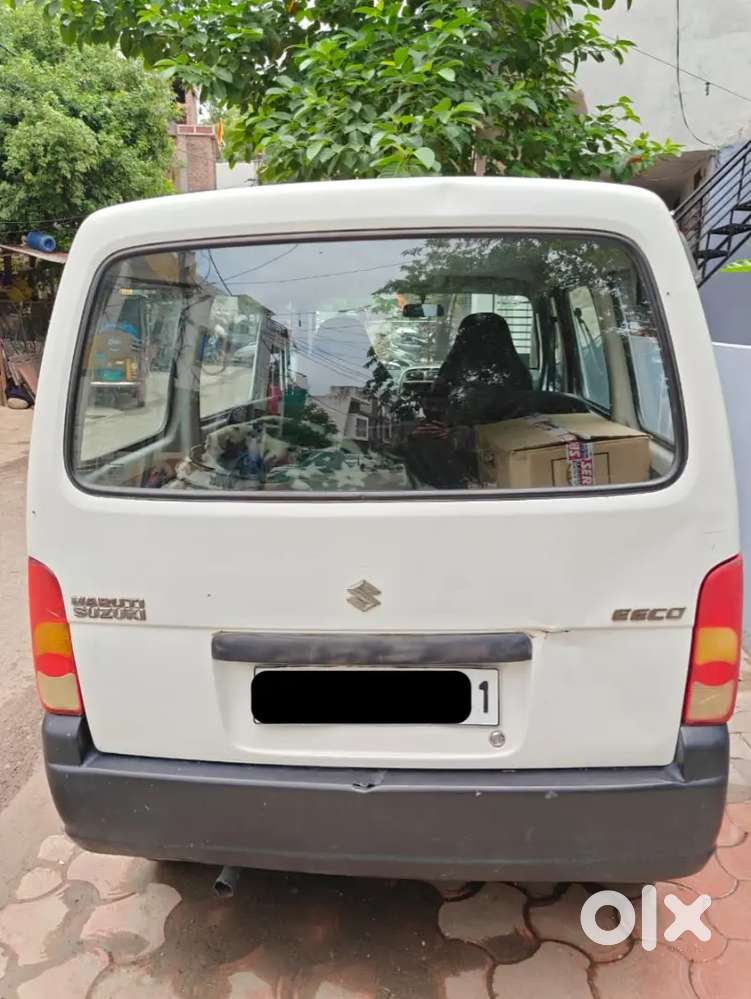 Maruti Suzuki Ecco 5str Cng/petrol Ac Model Good Condition