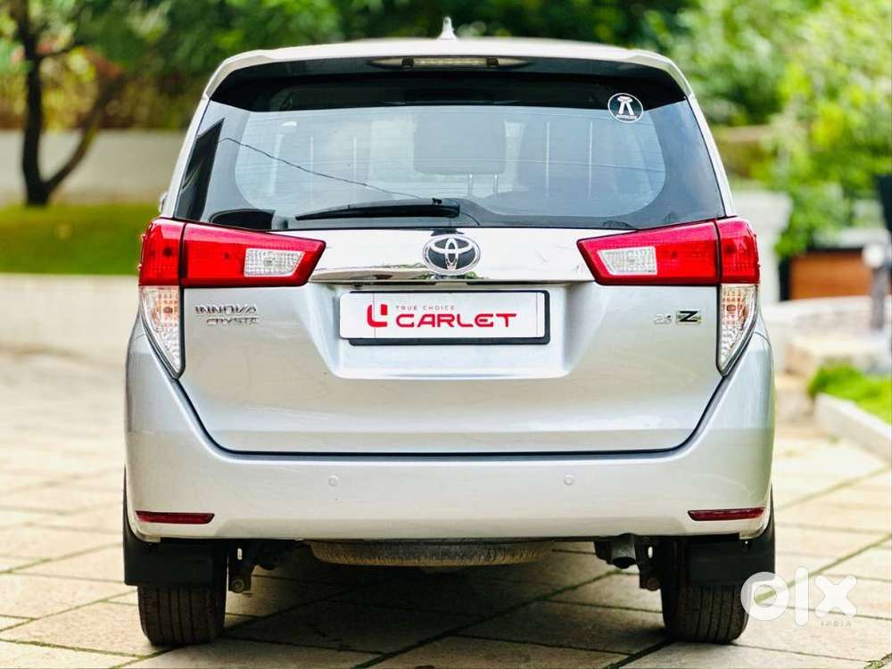 Toyota Innova Crysta 2.8z Automatic, 2016, Diesel