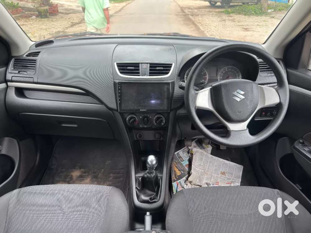 Maruti Suzuki Swift Vxi Optional, 2015, Petrol