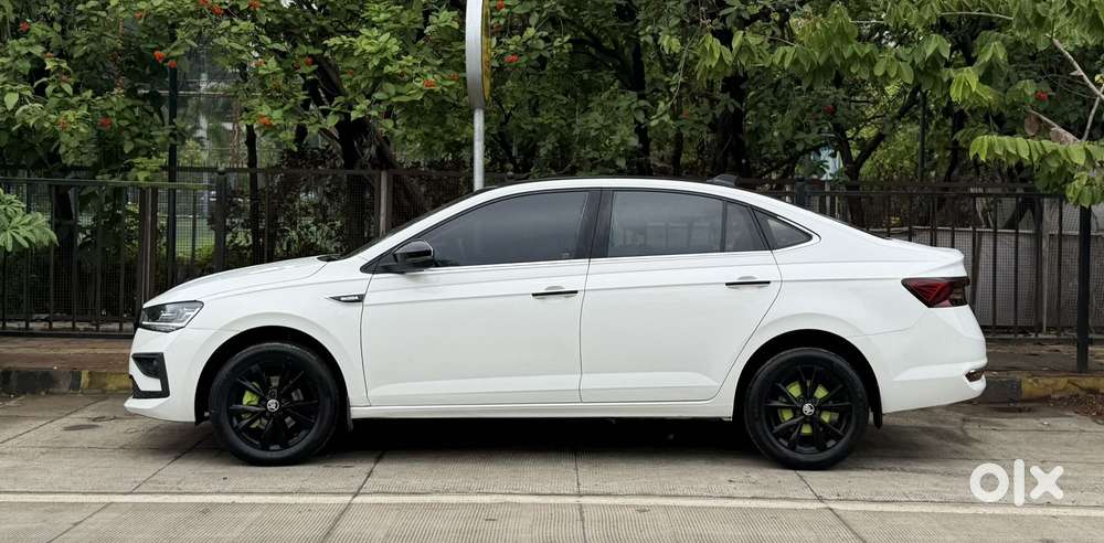 Skoda Slavia, 2023, Petrol