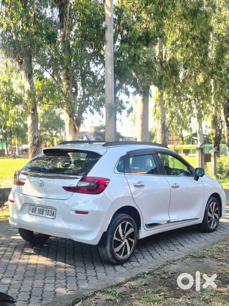 Toyota Glanza 1.2 V, 2024, Petrol