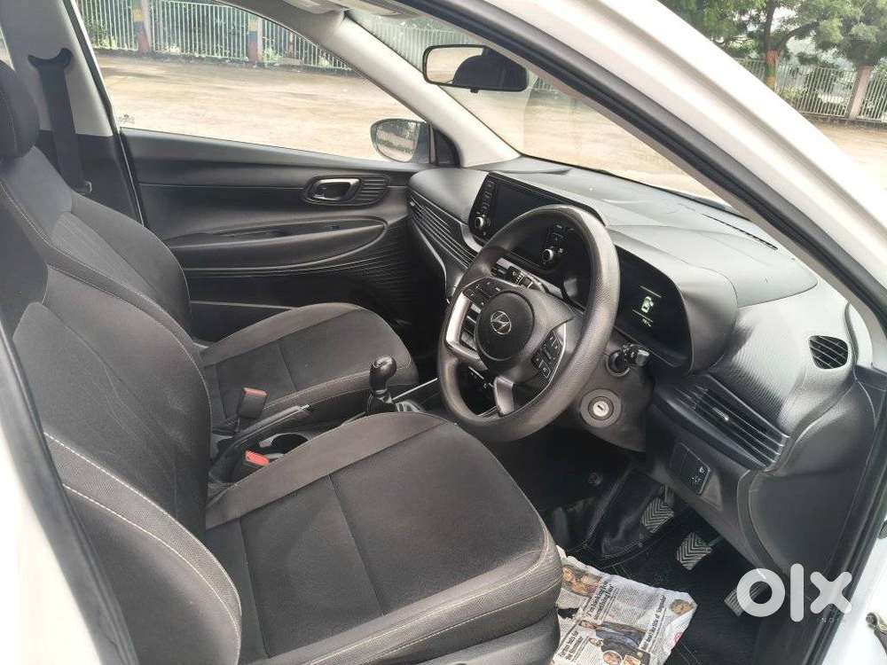 Hyundai I20 Sportz 1.2 Mt, 2023, Petrol
