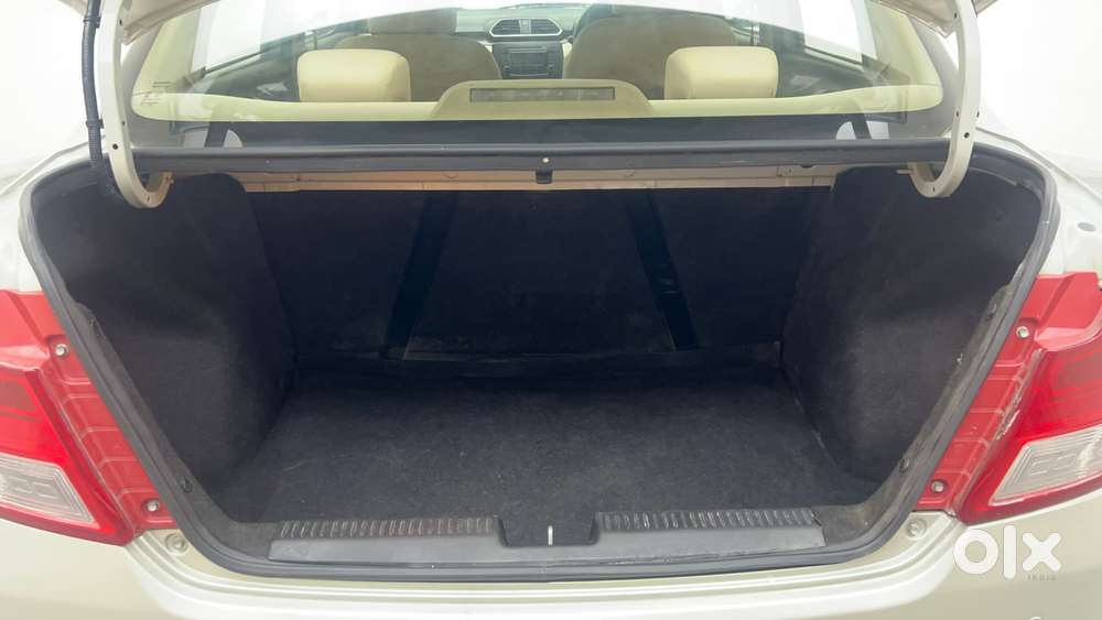 Maruti Suzuki Dzire 1.2 Vxi, 2017, Petrol