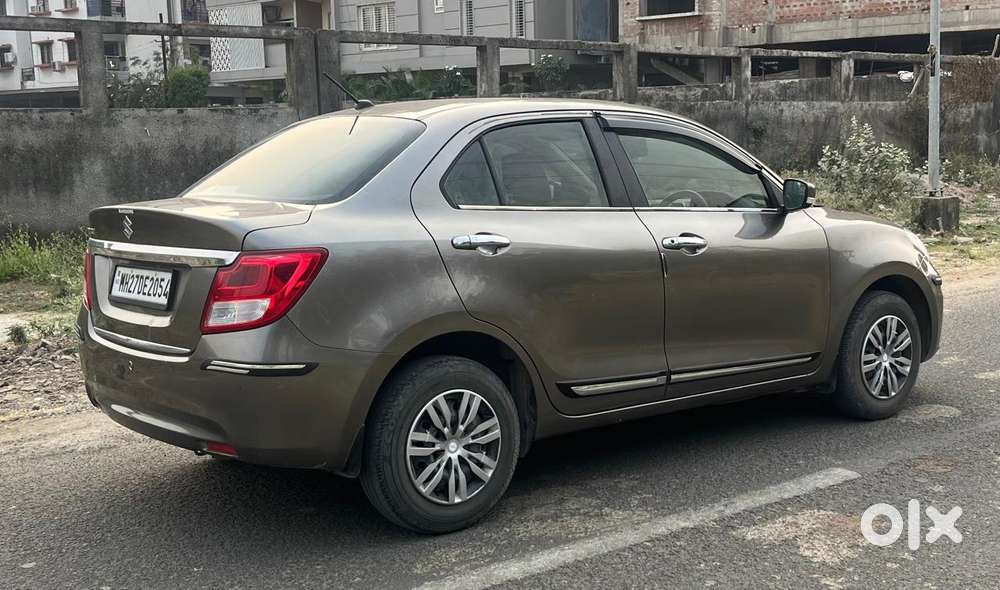 Maruti Suzuki Dzire 1.2 Vxi, 2022, Petrol