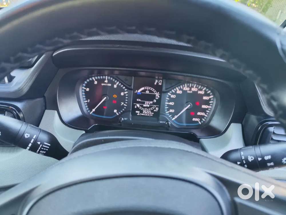 Tata Punch 2023 Petrol 26225 Km Driven