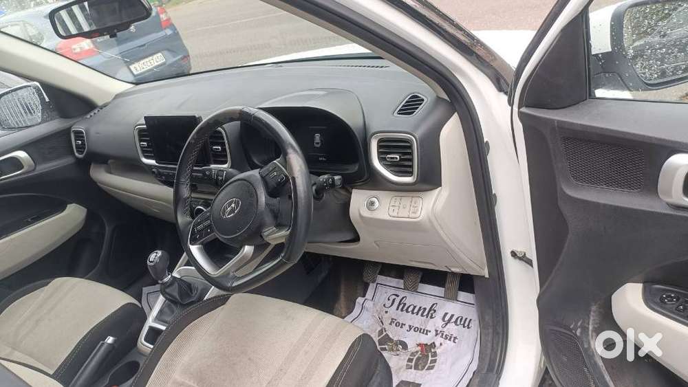 Hyundai Venue, 2024, Petrol