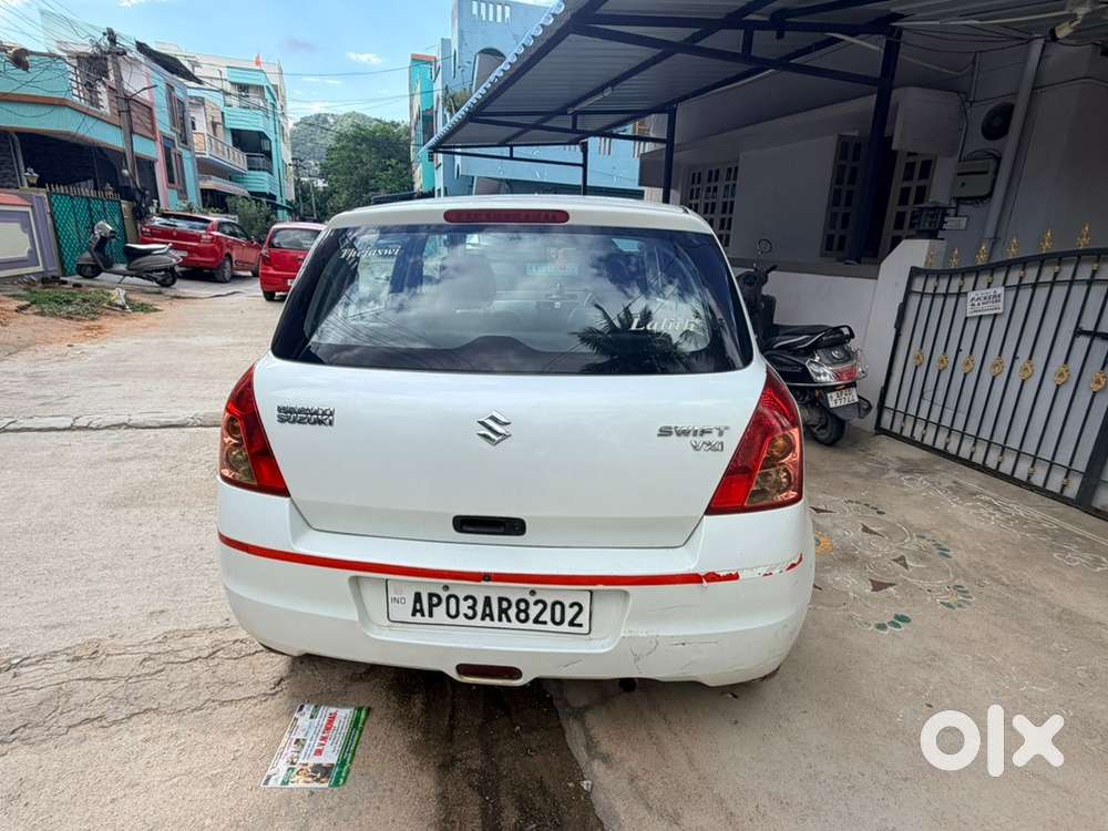 Maruti Suzuki Swift 2011