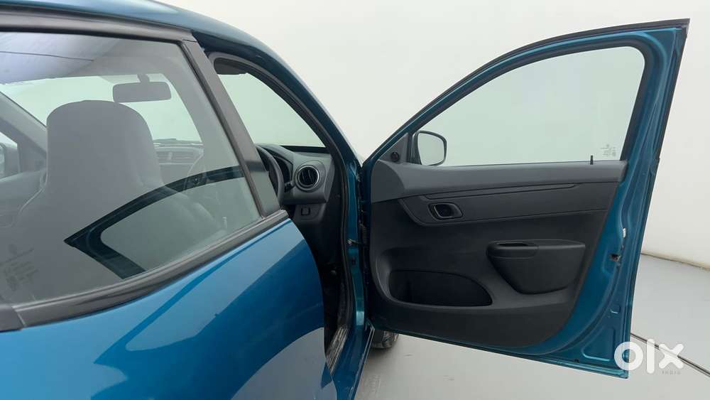 Renault Kwid 2019-ongoing 1.0 Rxt Amt (o), 2020, Petrol