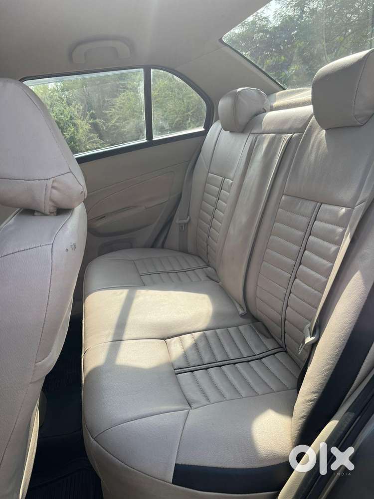 Maruti Suzuki Dzire 1.2 Vxi, 2015, Petrol