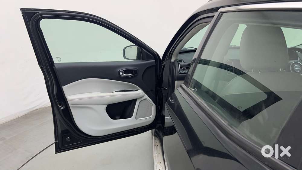 Jeep Compass 2.0 Limited Plus 4x4, 2019, Petrol