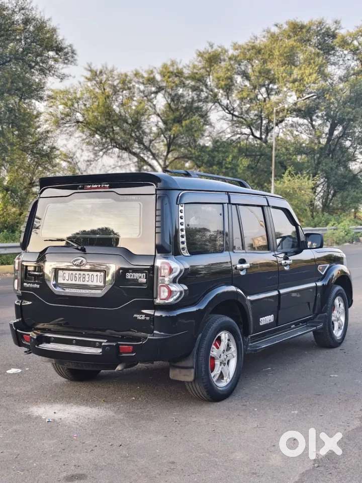Mahindra Scorpio S10 4wd, 2015, Diesel