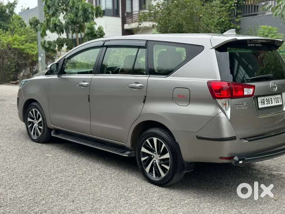 Toyota Innova Crysta [2020-ongoing] 2.4 Zx At 7 Str, 2021, Diesel