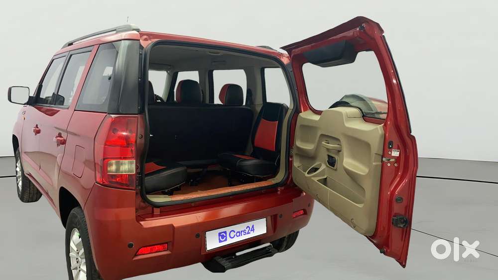 Mahindra Tuv 300 Mhawk100 T8, 2017, Diesel