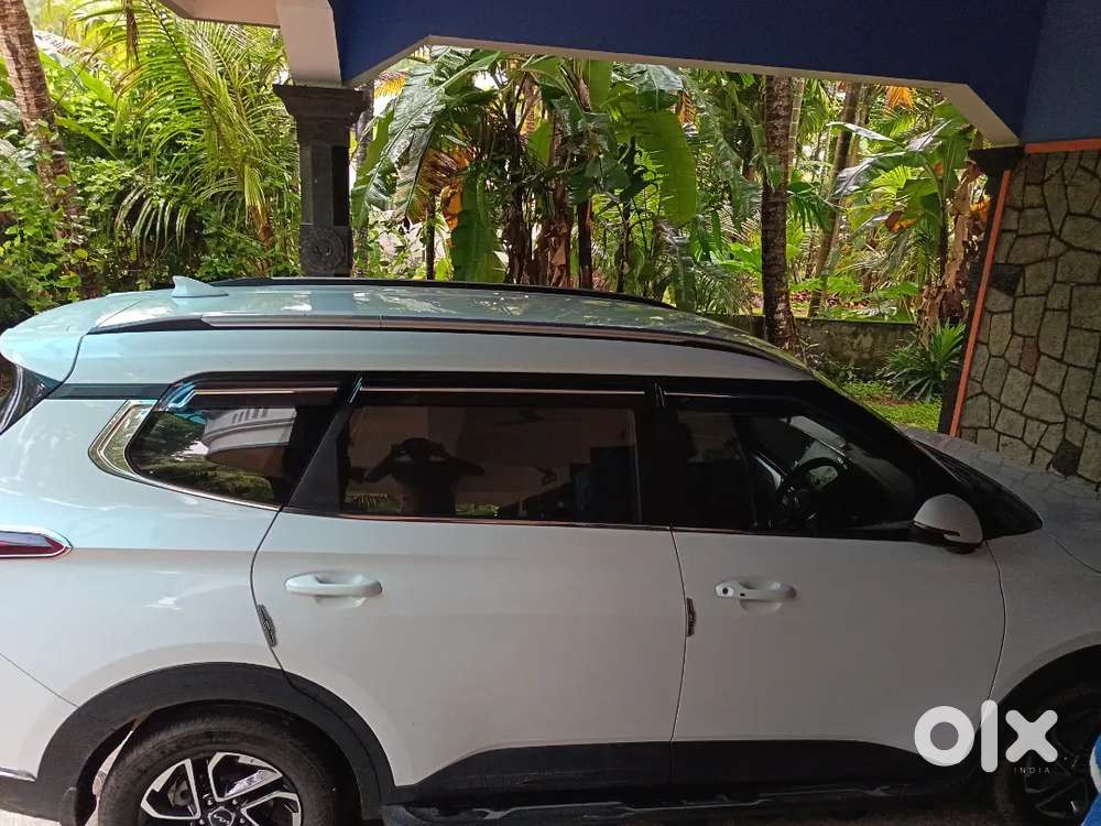 Kia Carens 2023 1.4 Prestige
