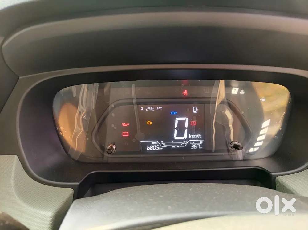 Tata Punch 2025 Petrol 6800 Km Driven