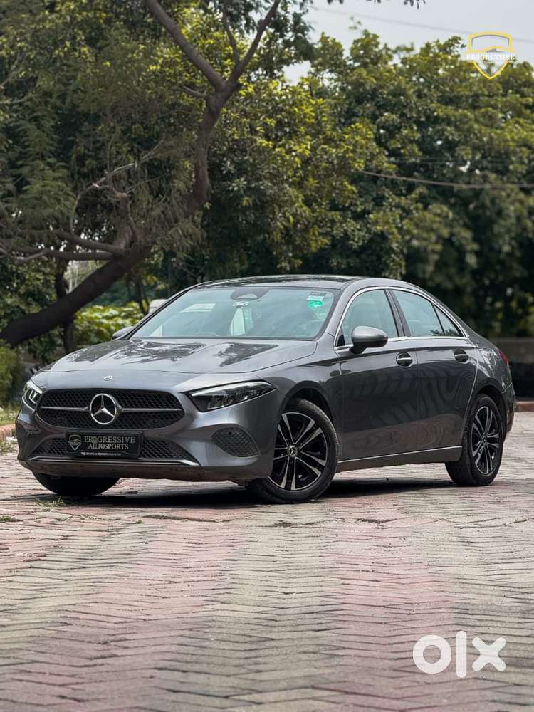 Mercedes-benz A-class Limousine 200, 2024, Petrol