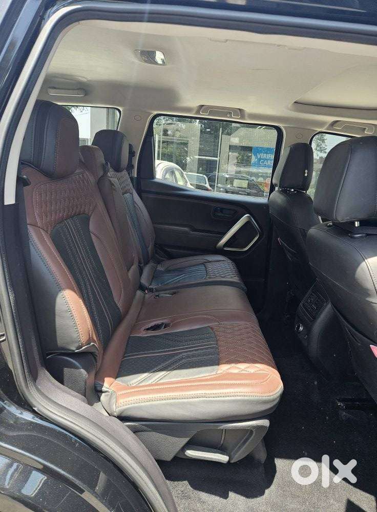 Mahindra Scorpio N Z6 Diesel At 2wd 7 Str, 2023, Diesel