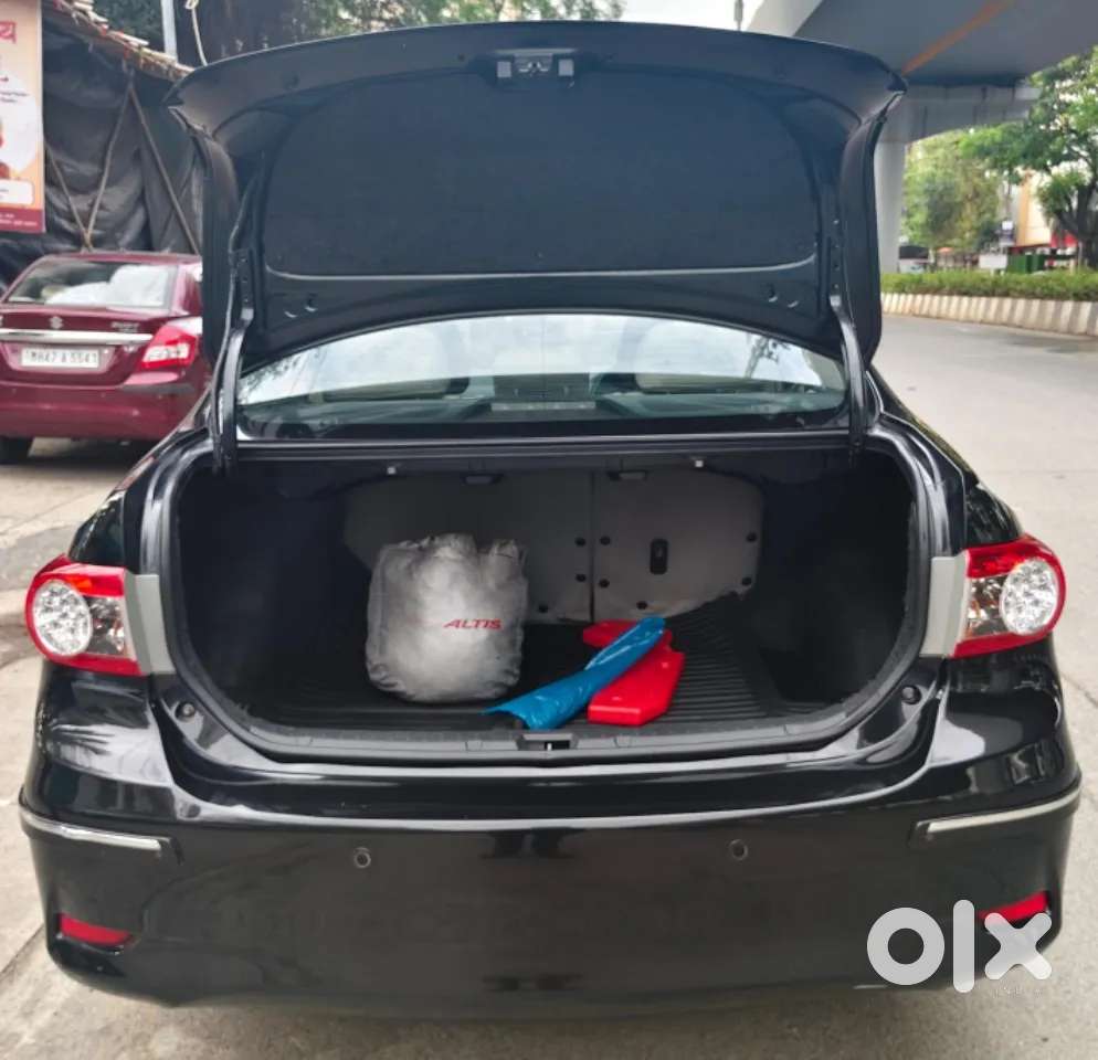 Toyota Corolla Altis 1.8 G, 2012, Petrol