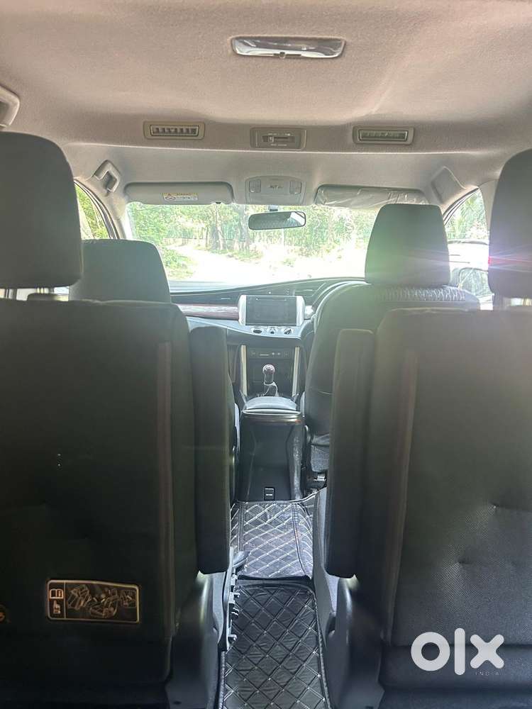 Toyota Innova Crysta 2.4 G Mt 7 Str, 2019, Diesel