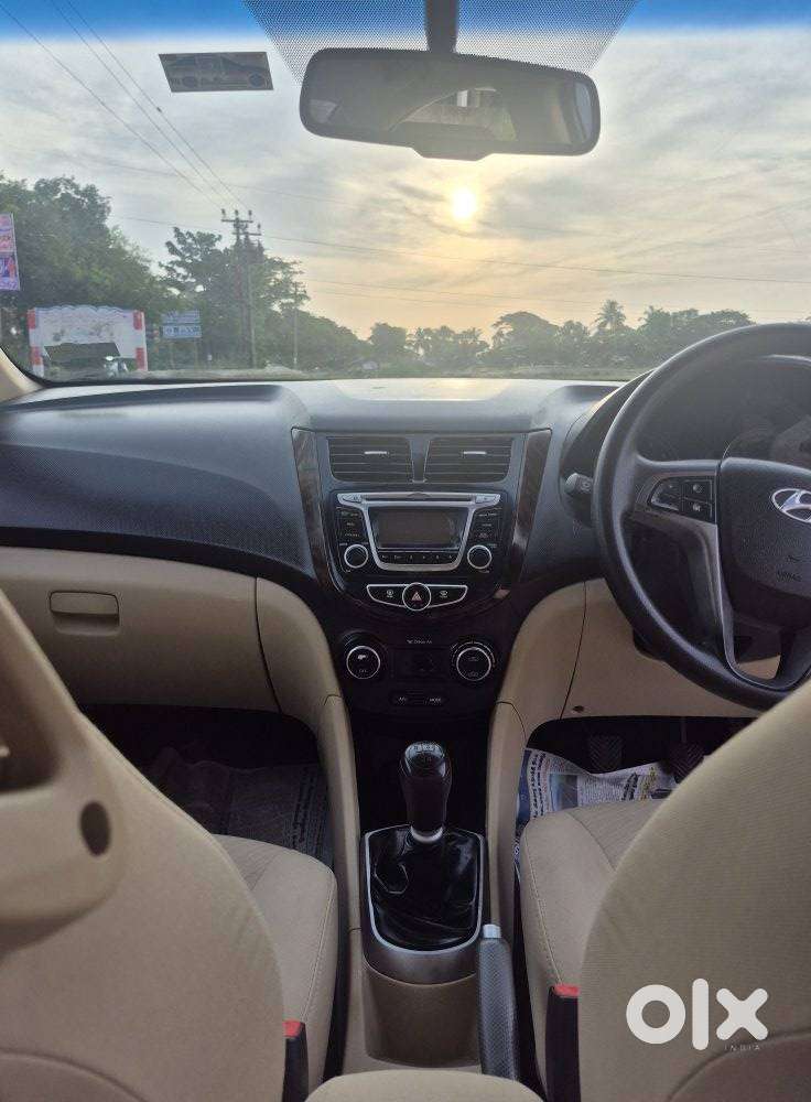 Hyundai Verna, 2015, Petrol