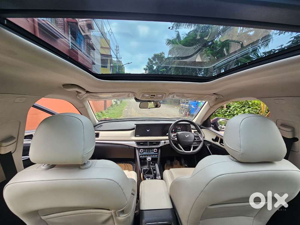 Mahindra Xuv700 2.2 Ax 7 Diesel Mt Str, 2024, Diesel