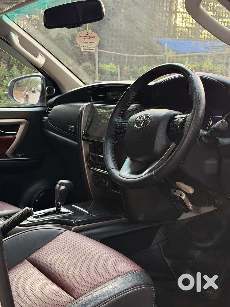 Toyota Fortuner Leader Edition (at), 2024, Diesel