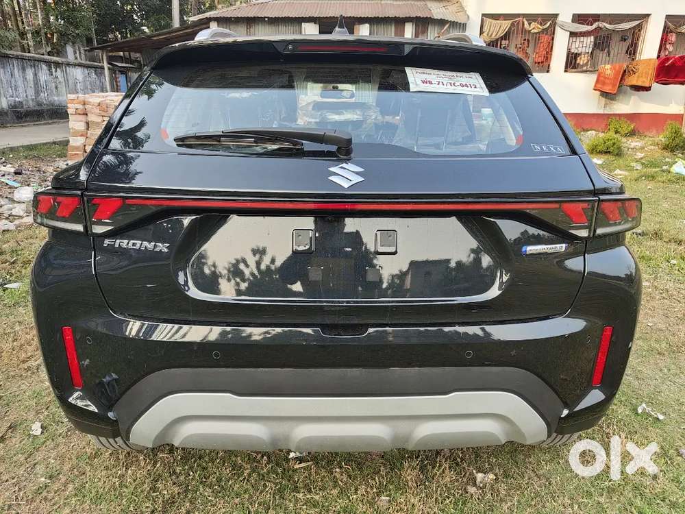 Maruti Suzuki Fronx 2025 Petrol 2300 Km Driven