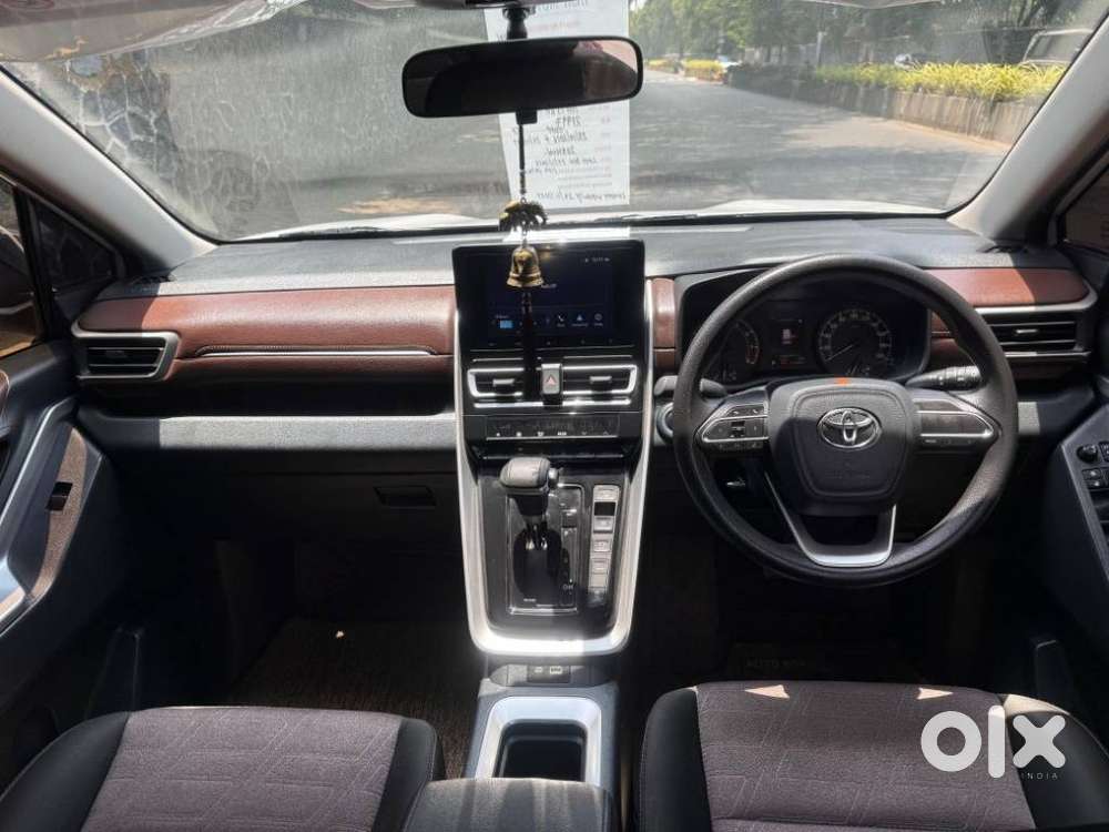 Toyota Innova Hycross Gx (o), 2024, Petrol