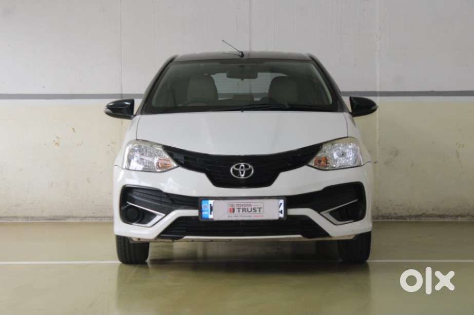 Toyota Etios Liva 1.2 V, 2018, Petrol