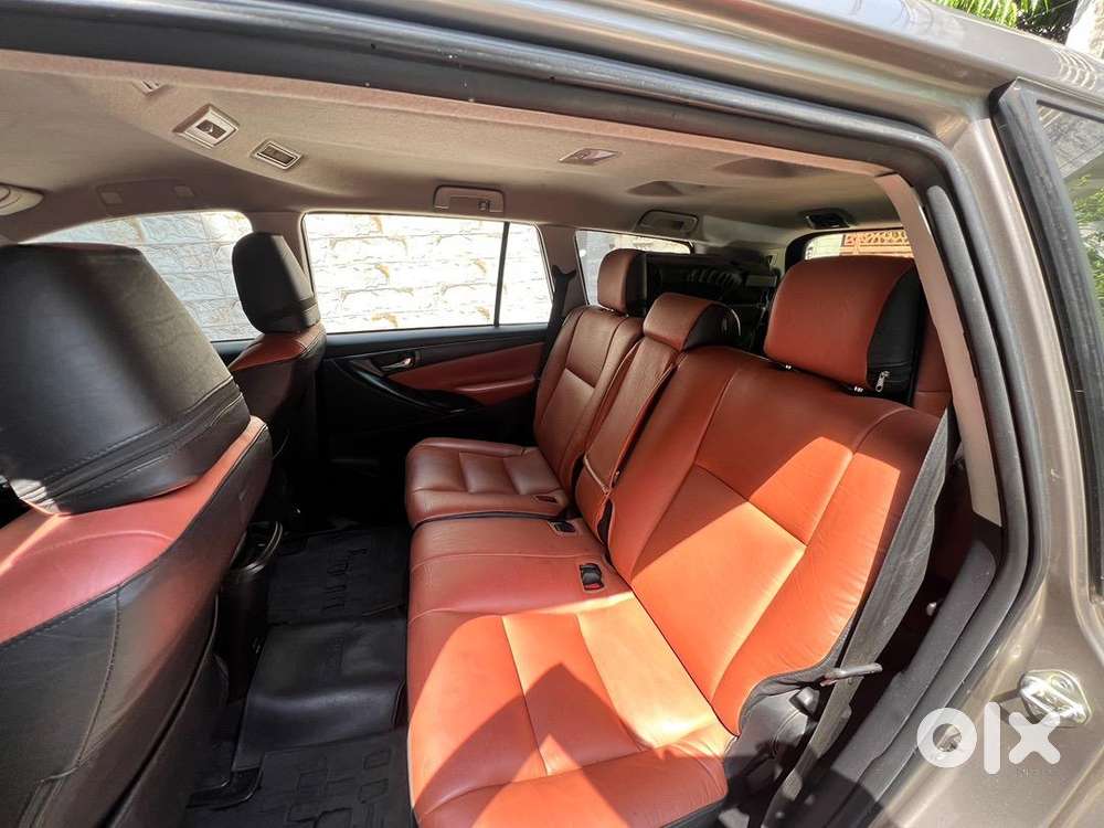 Toyota Innova Crysta 2020