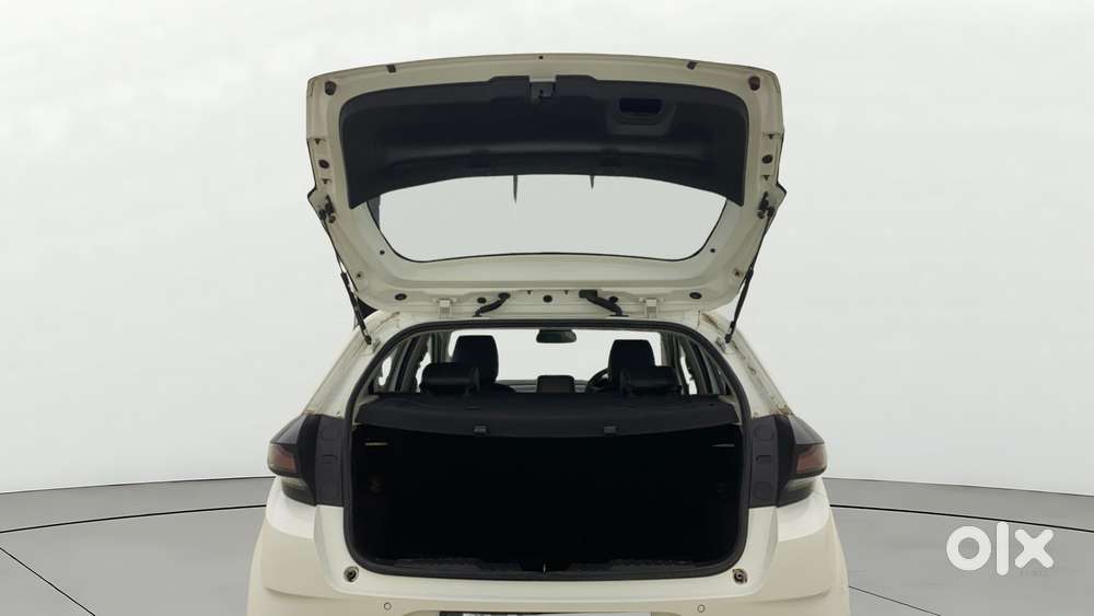 Tata Altroz Xz, 2021, Petrol