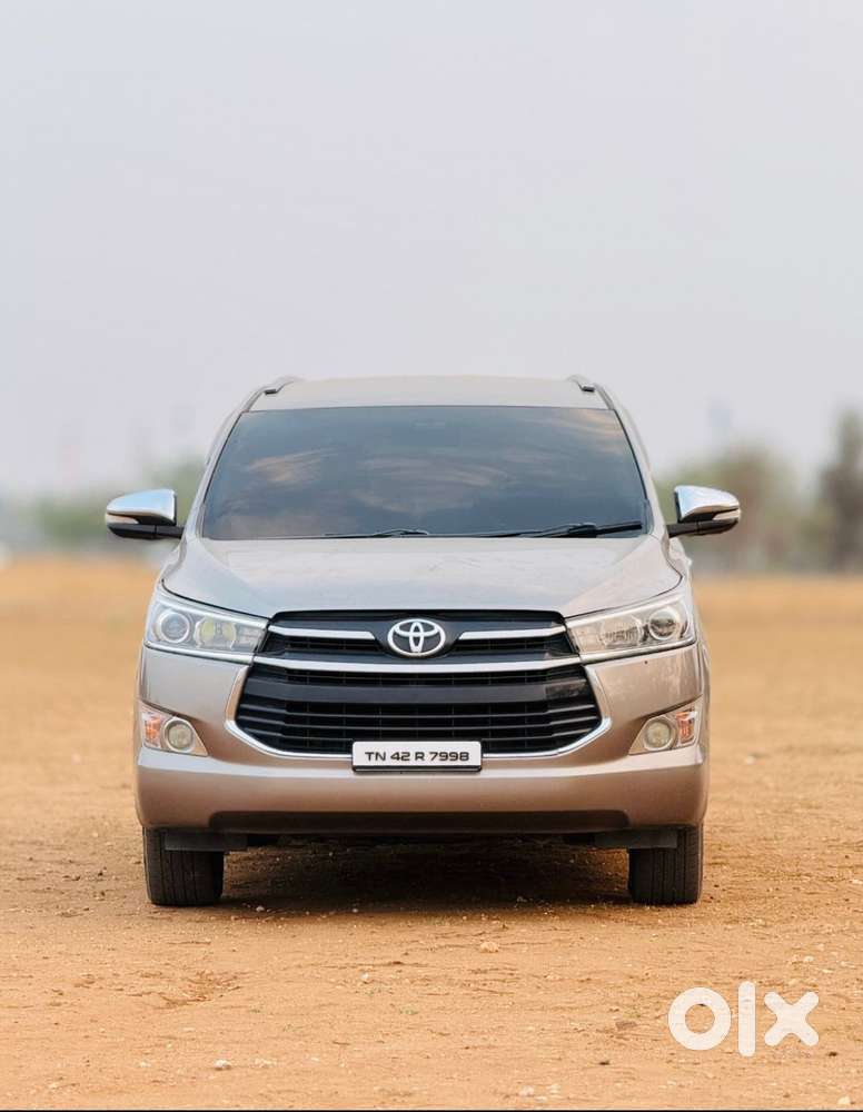 Toyota Innova Crysta 2.8z Automatic, 2016, Diesel