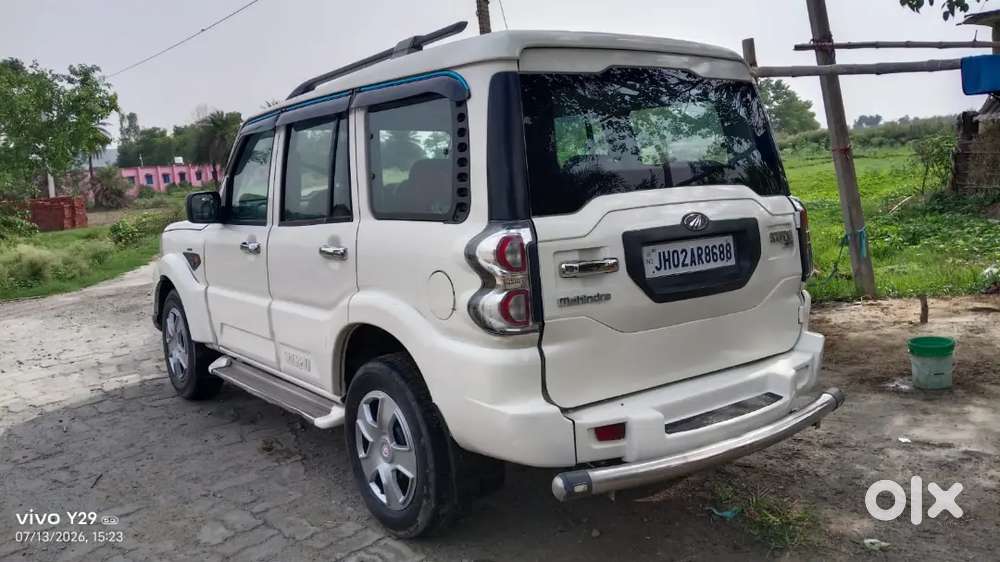 Mahindra Scorpio 2.2 Plus 2017