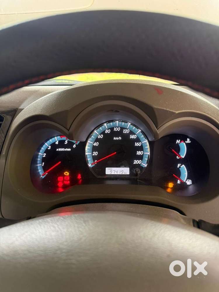 Toyota Fortuner 2013 Diesel Well Maintained