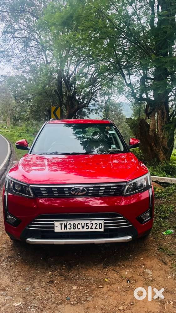 Mahindra Xuv300 W8 (o) Petrol – For Sale Tn 38 Registered
