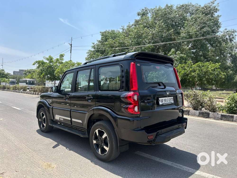 Mahindra Scorpio Classic 2.2 S 11 Mt 7 Cc, 2022, Diesel