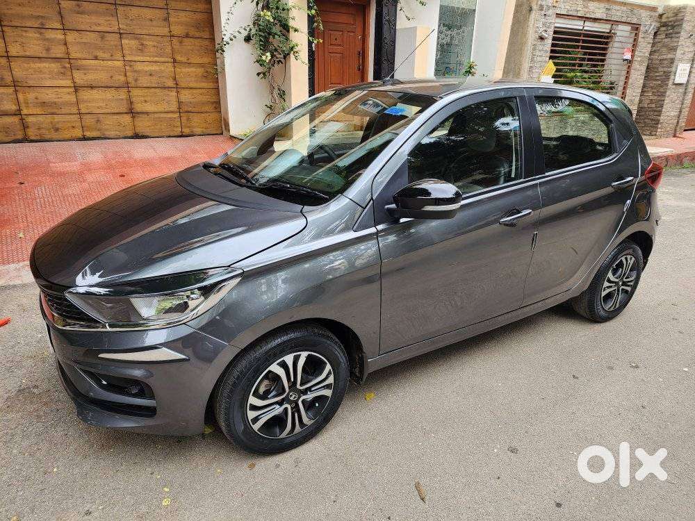 Tata Tiago 1.2 Revotron Xt (o), 2023, Petrol