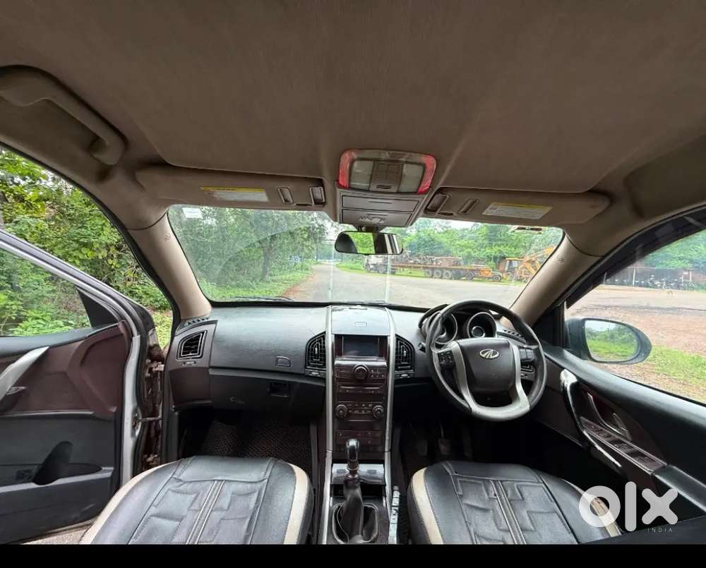 Mahindra Xuv500 (2013 ) Variant W8