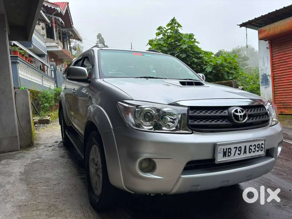 Toyota Fortuner Diesel 2011