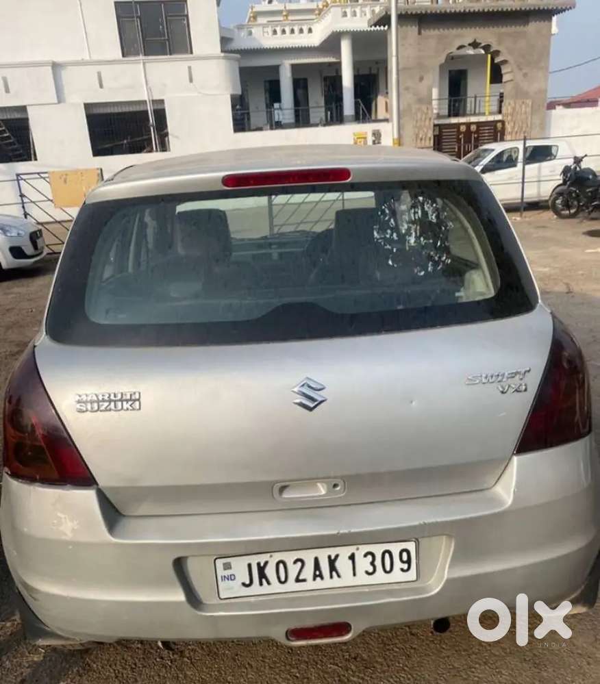 Maruti Suzuki Swift 2009 Petrol 125000 Km Driven