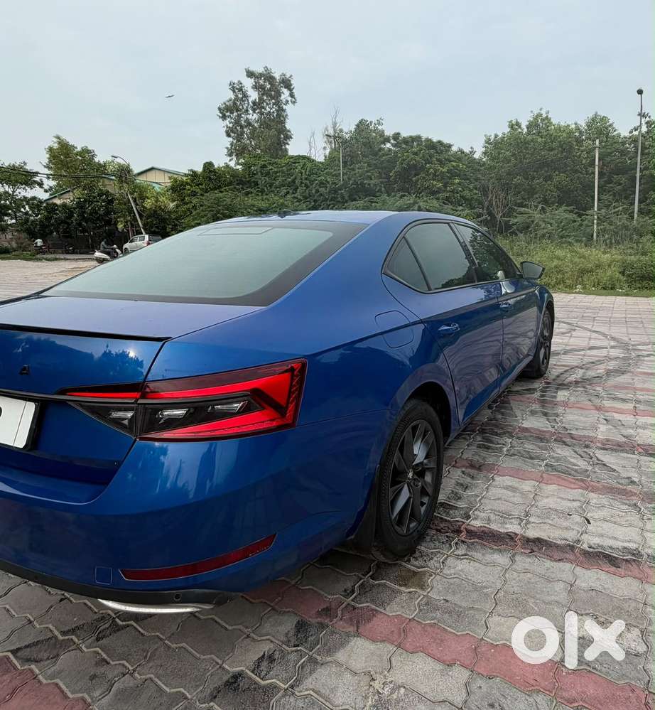 Skoda Superb 2.0 Sportline Tsi At, 2021, Petrol