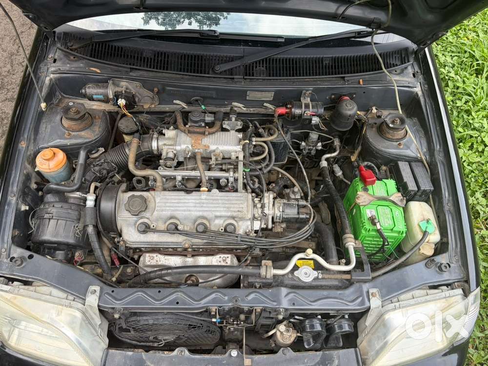 Maruti Suzuki Esteem Vxi 2006