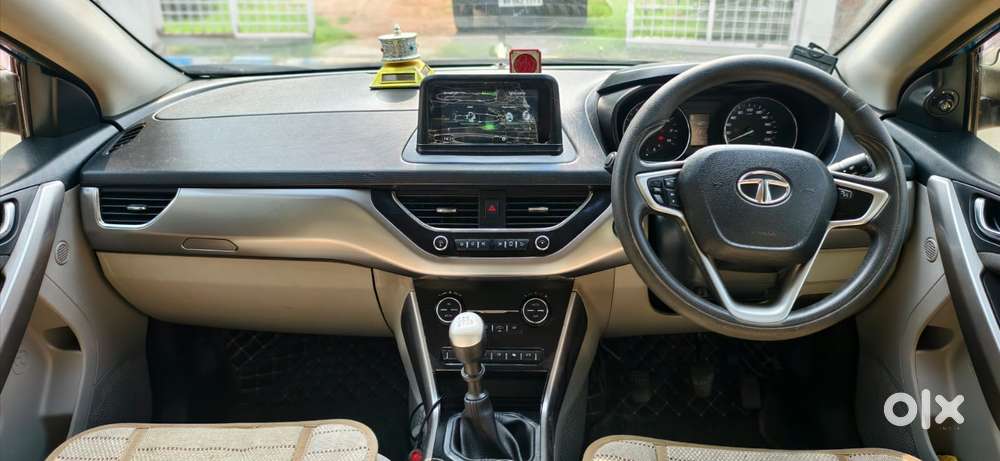 Tata Nexon 1.2 Revotron Xz Plus, 2017, Petrol