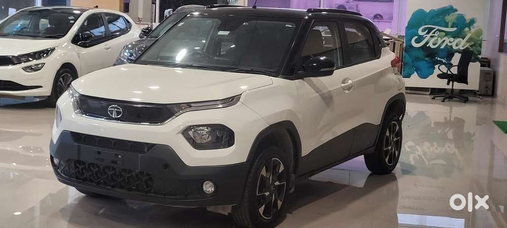 Tata Punch 1.2 Revotron Creative Amt Dual Tone, 2023, Petrol