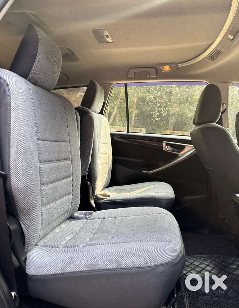 Toyota Innova Crysta 2019