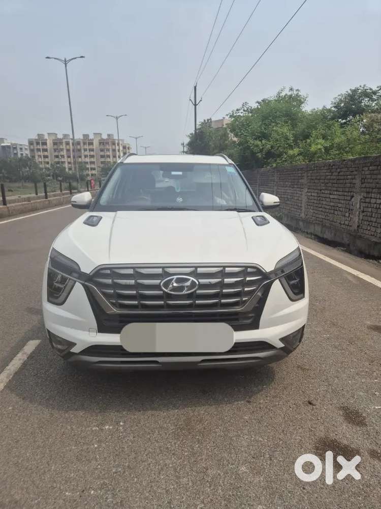 Hyundai Alcazar 2024 Petrol Well Maintained