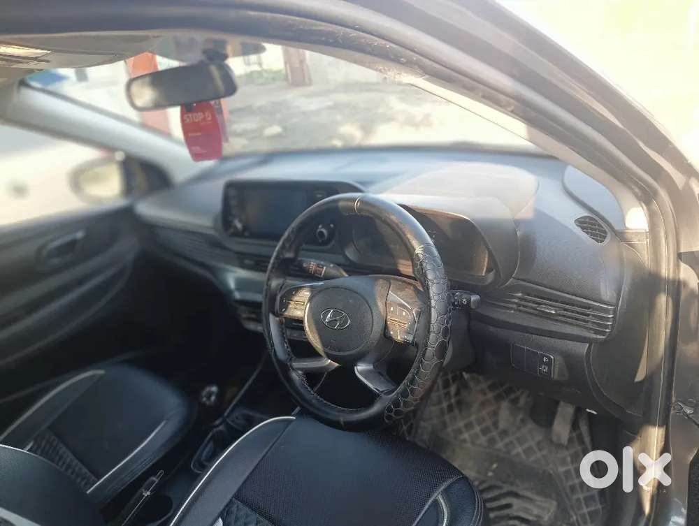 Hyundai Aura 1.2 Petrol 2024