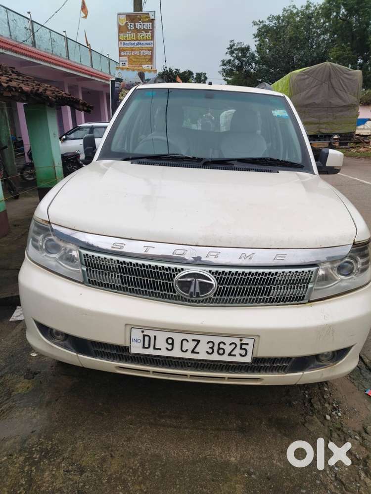 Tata Safari Storme 2013 Diesel
