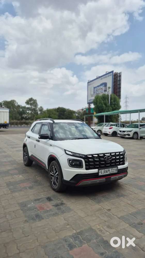 Hyundai Venue N Line N8 Dct, 2023, Petrol